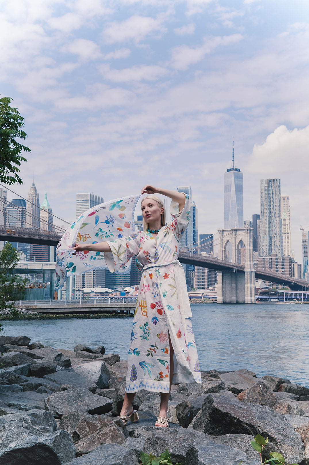 "ESTATE" SCARF  90 x 90 cm  73% Cotton - 27% Silk