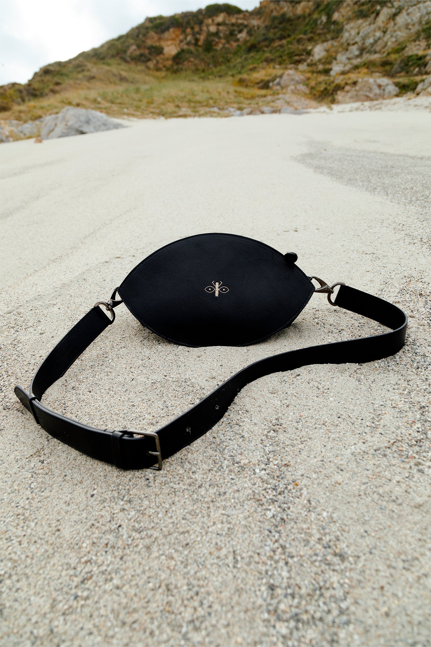 "EYE" BAG